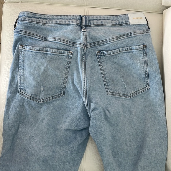 Express Jeans - Picture 3 of 5